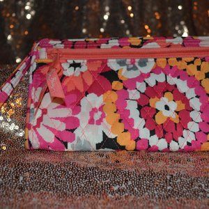 Vera Bradley wristlet wallet, retired pattern, Pixie Blooms Summer  2015